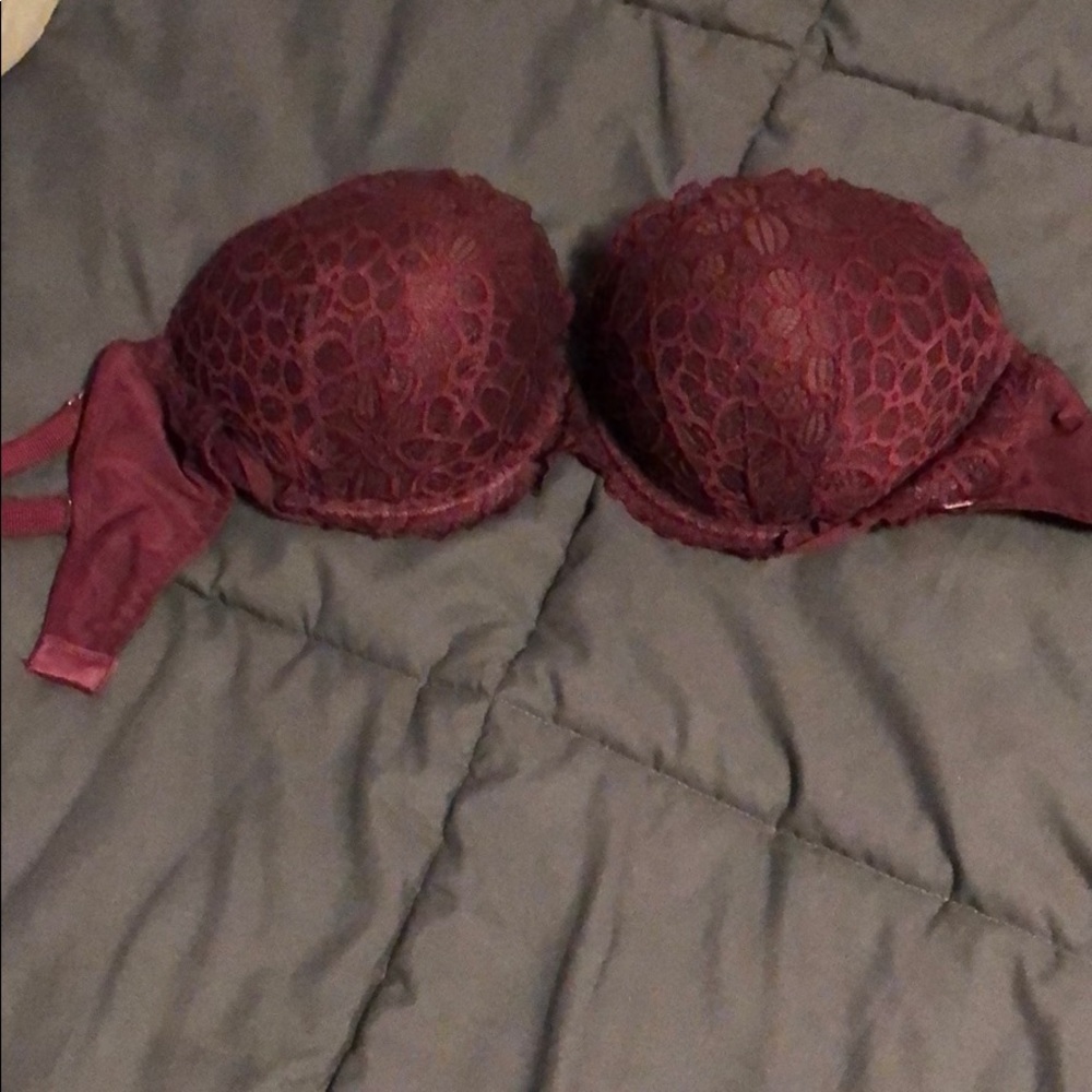 Victoria’s Secret pink 36DD date push up bra